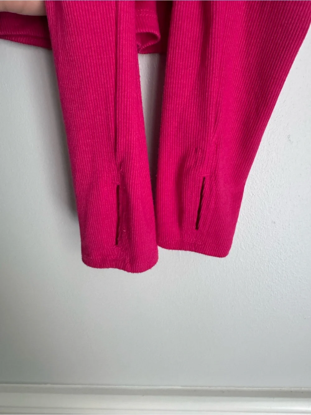 Old navy- Long Sleeve Ribbed Top - Bright Pink